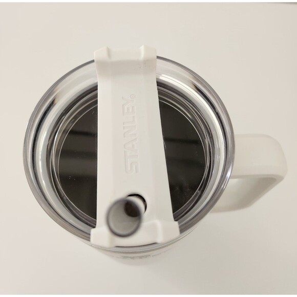 Stanley the big grip travel quencher Cup 40oz Brilliant White Used Please See - Picture 6 of 9